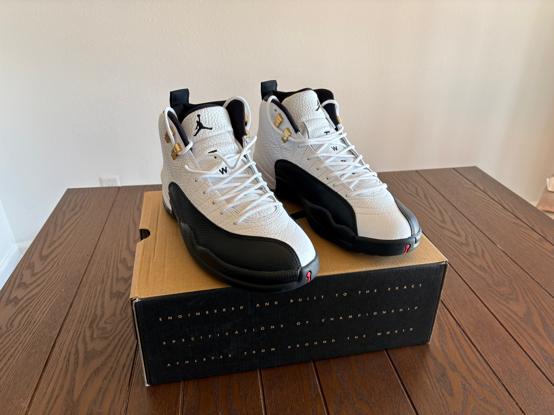 Air Jordan 12 Retro — Taxi