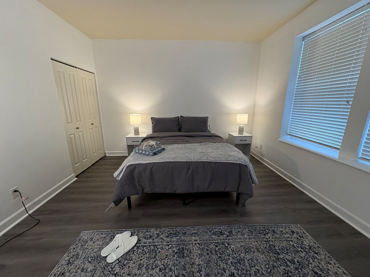 Second bedroom with dual nightstands